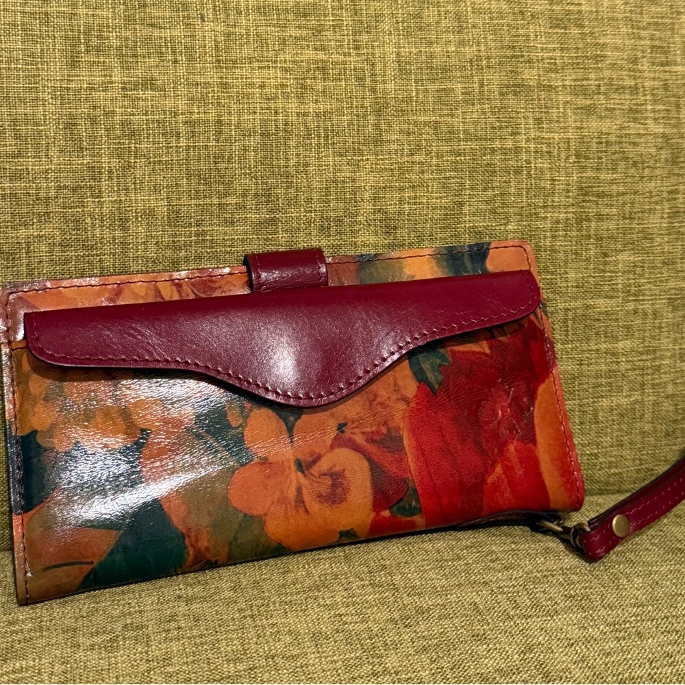 Patricia Nash Floral Red Leather Wristlet
